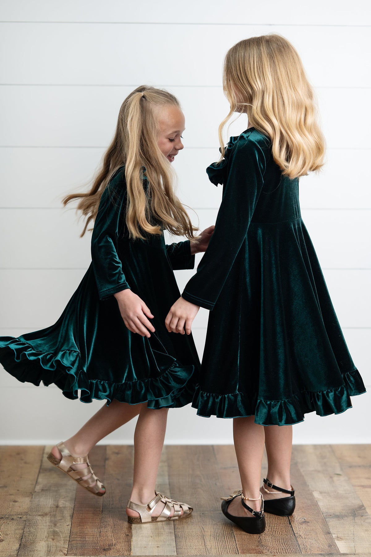 Girls Emerald Green Velvet Dress